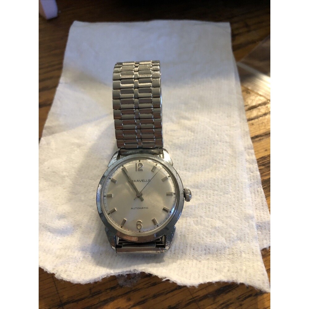 1960’s-70’s Caravelle Mens Watch-Automatic-17 Jewels-Beautiful -Running Great!